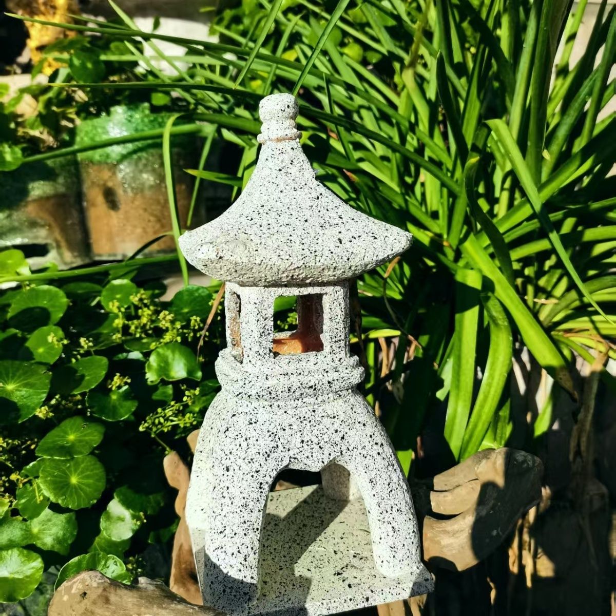 Pagoda Solar Decor Garden Ligh - đánh giá và giá Outdoor Lighting Japanese